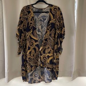 Woman’s Aloha Print Cover up